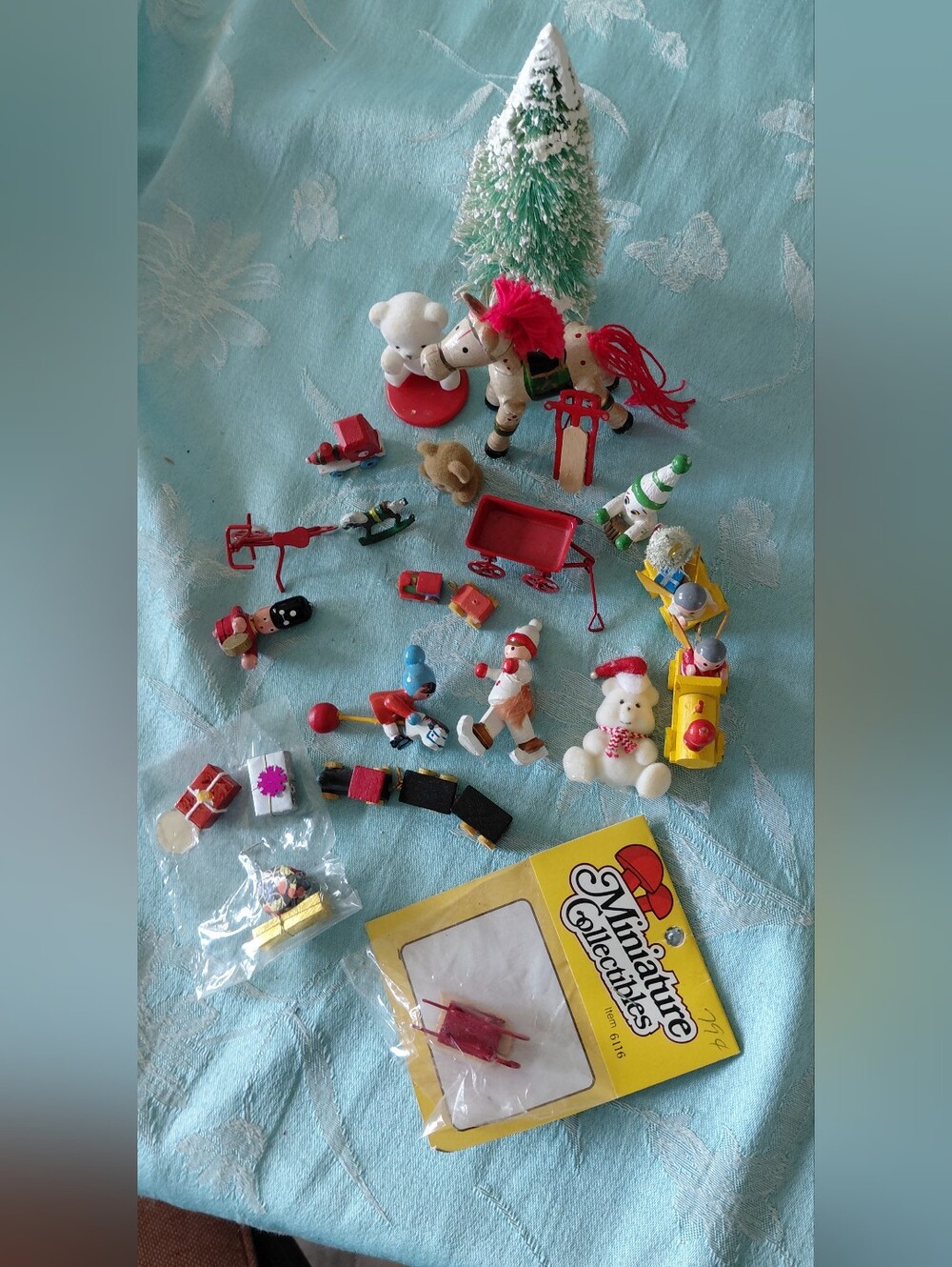 Crafter Bundle Miniture Set - White & Red